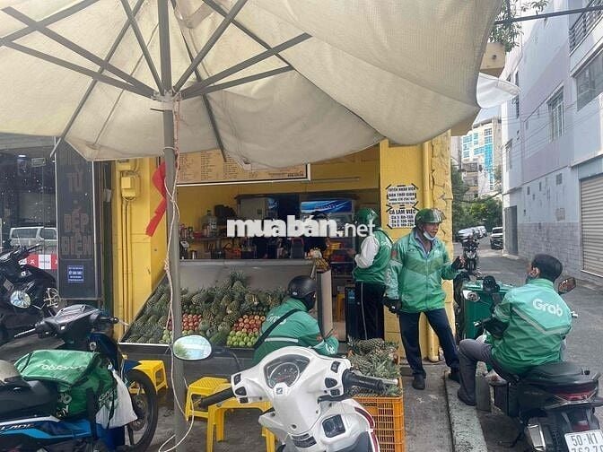 Sang quán nước ép 20m2 326A Hoàng Văn Thụ