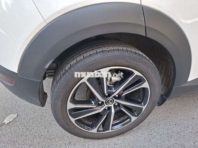 2025 Deluxe 1.5 AT - 10000 km