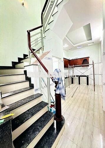 Nhà Quận Bình Tân hẻm xe tải kinh doanh Chiến Lược 4 tầng 4PN