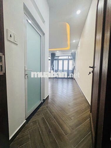 SIÊU PHẨM NHA PHỐ 5 TẦNG SẴN THANG MÁY - NỘI THẤT XIN SÒ