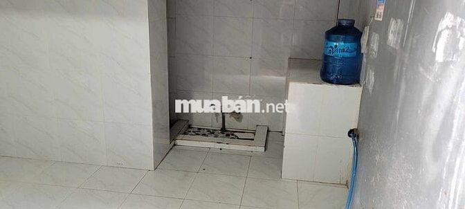 Cho thuê phòng trọ gần ngã tư 550, gần ngã ba Ông Xã