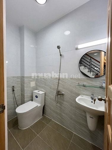 Chủ cần bán gấp nhà Q.10 Thành Thái