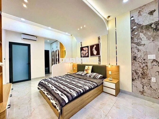 ÔTô Ngủ Nhà -5 Tầng- 4 WC - 3PN-Có Ban Công-Tây Bắc-Giá 9ty499-TL