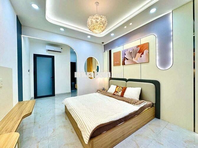 ÔTô Ngủ Nhà -5 Tầng- 4 WC - 3PN-Có Ban Công-Tây Bắc-Giá 9ty499-TL