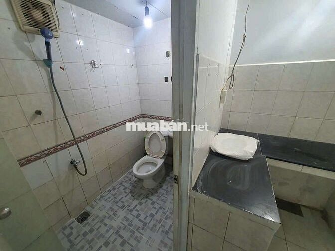 Cho thuê nhà nguyên căn.Đường Cách Mạng Tháng Tám.Phường 15.Quận 10