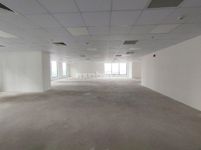 ROX TOWER – tòa văn phòng vừa hoàn thiện, mặt kính hiện đại. 