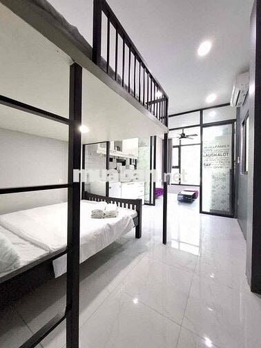 CĂN HỘ CÓ GÁC, 2 GIƯỜNG QUẬN 1, Ở ĐƯỢC 4 NGƯỜI NGAY ĐỀ THÁM,CÔ GIANG