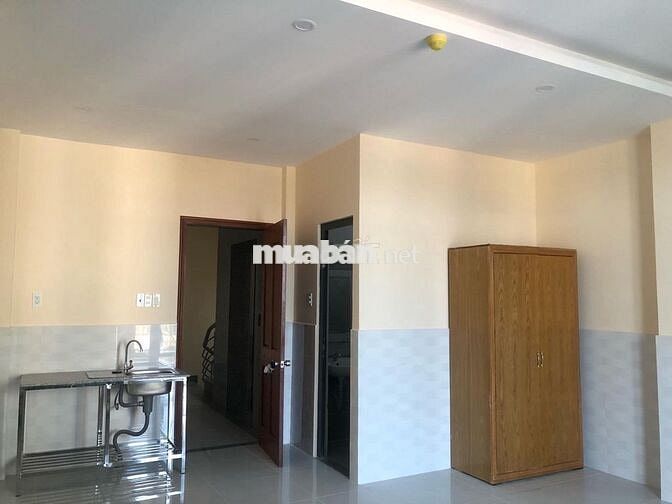 Phòng 30m2 BAN CÔNG VIEW SÂN BAY 285 Phạm Văn Bạch