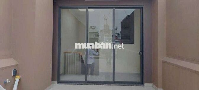 Chính chủ Cho thuê nguyên quận 1 đường Lý Tự Trọng gần chợ Bến Thành