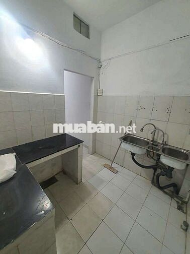 Cho thuê nhà nguyên căn.Đường Cách Mạng Tháng Tám.Phường 15.Quận 10