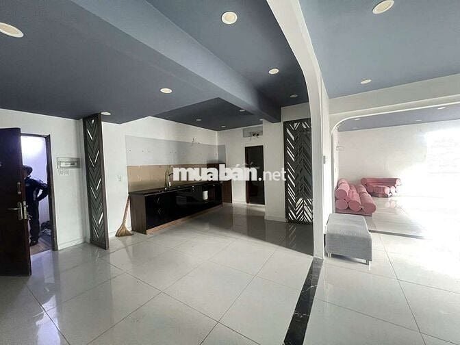 Chính chủ cho thuê mb góc 2 mặt tiền đường Ngô Đức Kế q. 1 vị trí vip