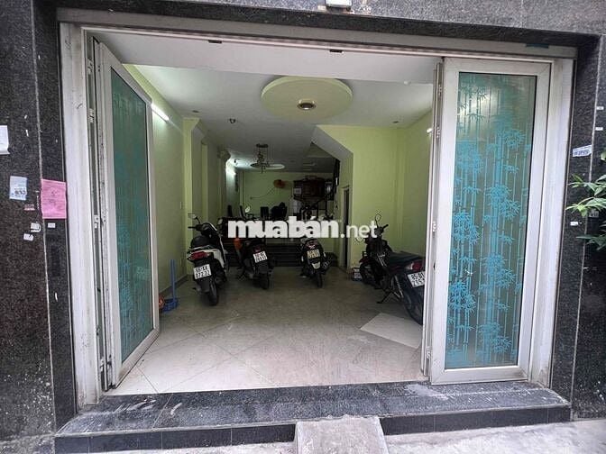 Chính chủ cho thuê phòng cửa sổ lớn và ban công giá 3,8tr và 5tr