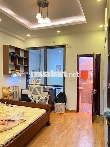 Hiếm nhà bán - Nhỏ xinh 20m2 x 4T phố Bạch Mai, sổ đỏ vuông đẹp