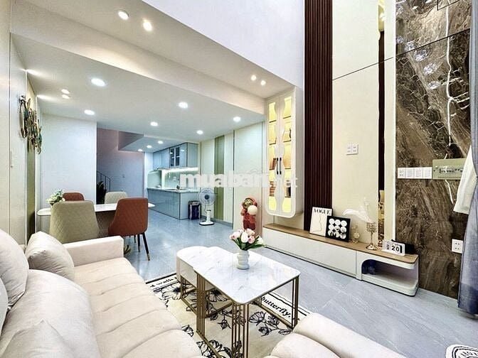 Nhà MP Thích Bửu Đăng, Gò Vấp, thiết kế hiện đại và đầy đủ tiện nghi