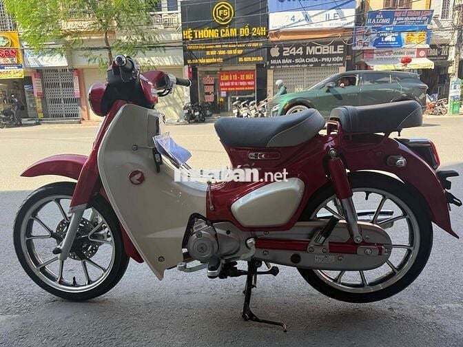 SUPERCUP 125 Màu Đỏ chạy 2.000km