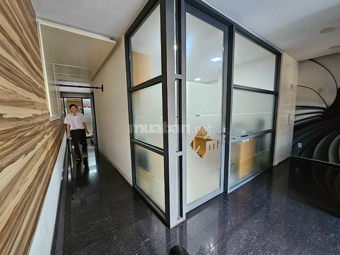 Cho thuê nhà mặt tiền Hoàng Văn Thụ, P.8, Q.Phú Nhuận giá 55tr