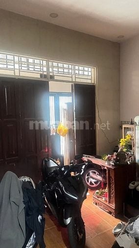 Tôi cần bán gấp căn nhà âu cơ có 5p,3 tolet, 64m2 giá 7 tỷ 200