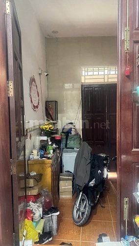 Tôi cần bán gấp căn nhà âu cơ có 5p,3 tolet, 64m2 giá 7 tỷ 200