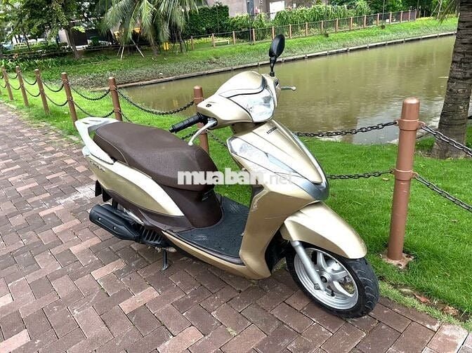 Chính chủ bán xe Lead phiên bản Đặc Biệt.