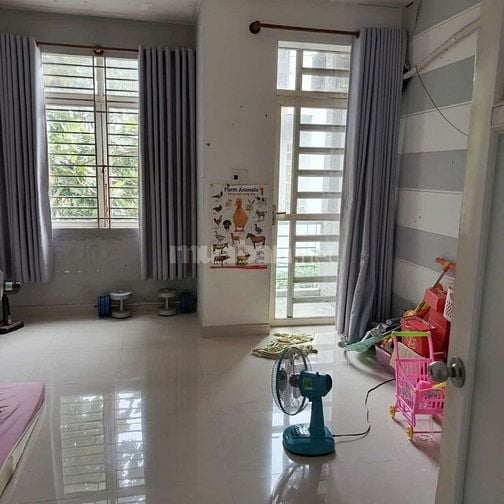 Nhà 2 tầng 60m2 HXH 520 Quốc Lộ 13 HBP, Thủ Đức giá chỉ 5,7 tỷ TL