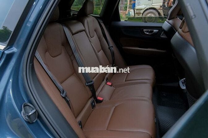 Volvo XC60 2022 B6 AWD - 40 nghìn km Xanh Denim
