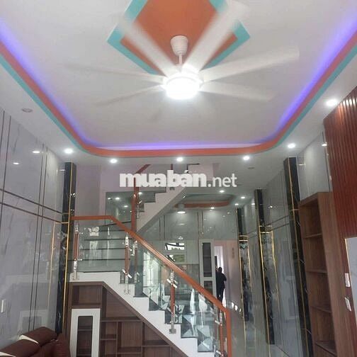 NHÀ MỚI ĐÚC 1 LẦU ĐƯỜNG XE HƠI4X34 ĐƯỜNG 833B. XÃ PHƯỚC VÂN. CẦN ĐƯỚC.