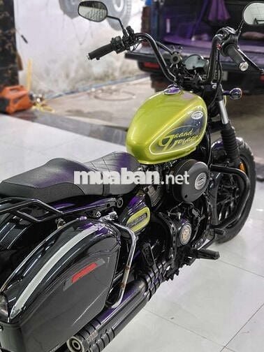 Hyosung 300 ABS 2022 odo 9000 km xe đẹp chính chủ