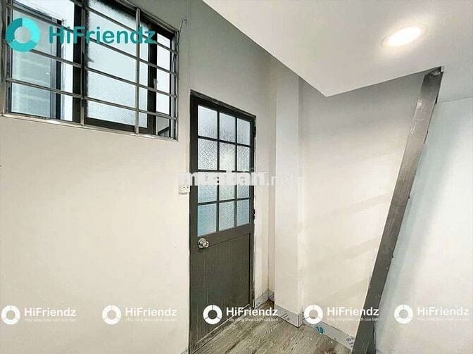 Cho thuê căn hộ 2PN, 2WC, vị trí trung tâm, tiện ích đủ đầy.