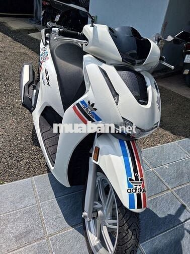 Honda SH 350i 2025 Trắng ngọc trai 1000 km
