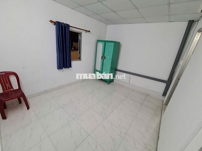 STUDIO NHỎ XINH NGAY NGÃ TƯ HÀNG XANH - FULL NT - CỬA SỔ TRỜI-TÁCH BẾP