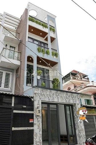 Cần bán gấp căn đường Đoàn Văn Bơ Phường 15 Quận 4 giá 2 tỷ 700/ 62m2