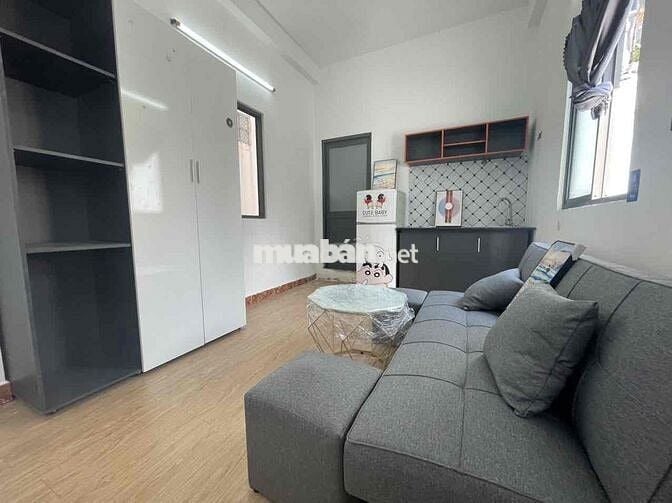 Căn hộ dịch vụ full nội thất cửa sổ trời ngay Trung tâm Bình Thạnh