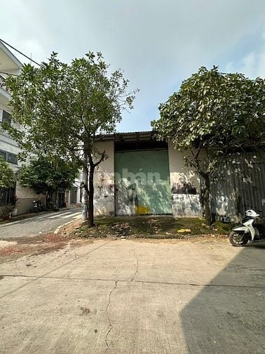 Đất 4x13=50 Hẻm 8m thông 1 sẹc/ Quốc lộ 1A-Nguyễn Thị tú