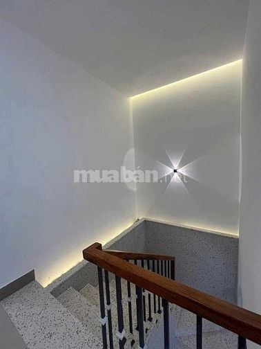 CC cần bán gấp căn bên đường Thái Phiên Q11 56m2_1 Tỷ 040tr Sổ Riêng