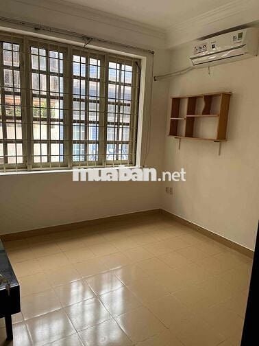 chính chủ cần cho thuê nhà nguyên căn đường Bạch Đằng