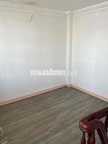 chính chủ cần cho thuê nhà nguyên căn đường Bạch Đằng