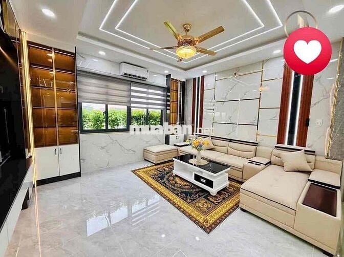 Cho Thuê Nhà Mới Xây DT 220m2 1Trệt 1Lửng 3Lầu 5Pn 6Wc Hẻm 12m Đổ Ôtô