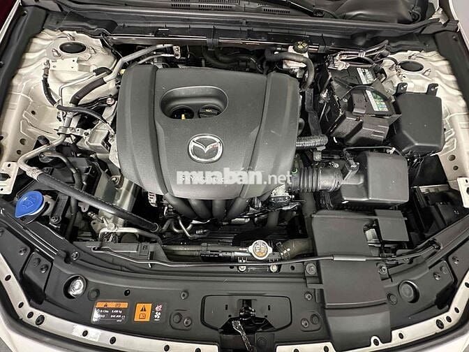 🔴 Mazda 3 2020 Sport 1.5L Premium - 4000 km