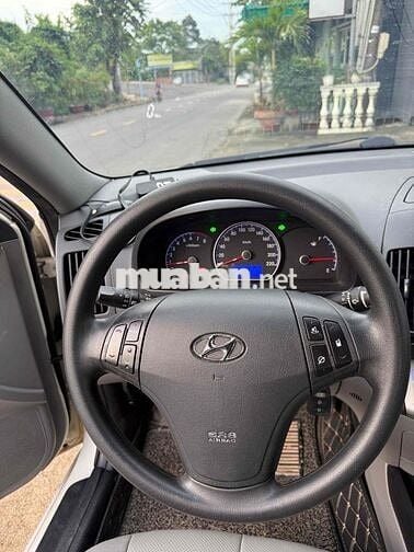 Hyundai Avante 2011 1.6 AT - 65000 km