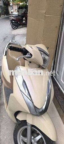 Honda Lead 125 - Xe zin