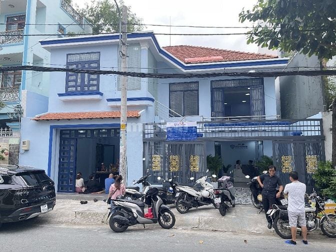 Chính Chủ Cho Thuê Nhà Mặt Tiền số 1 Đường A, Khu ADC,Tân Phú.