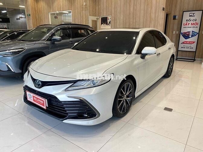 Toyota Camry 2022 2.5 Q - 59000 km