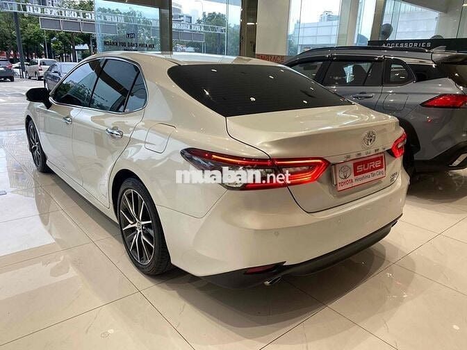 Toyota Camry 2022 2.5 Q - 59000 km