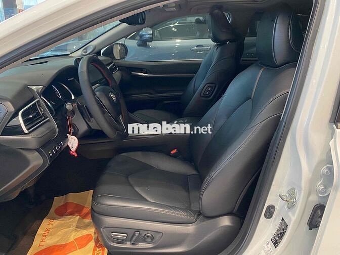 Toyota Camry 2022 2.5 Q - 59000 km