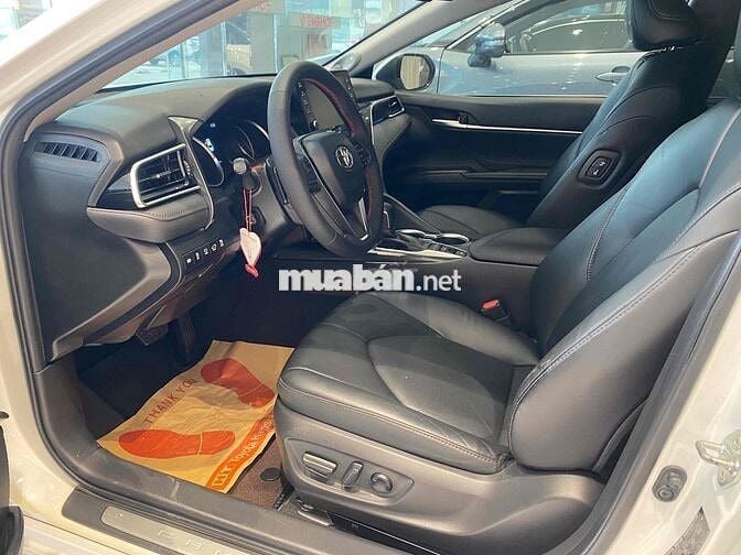 Toyota Camry 2022 2.5 Q - 59000 km