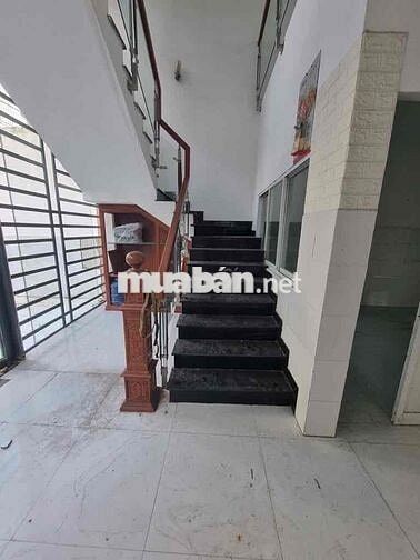 NHÀ 2TẦNG BTCT GÓC 2MT LỘ GIỚI ÍT, TTH29 - QUẬN 12 GIÁ CHỦ NGỘP