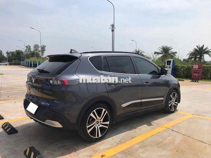 Đi xkld nên bán gấp xe Vinfast vf34- 2022 zin 100%