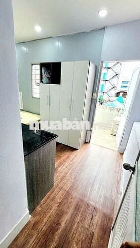 Phòng trọ full nội thất, ban công rộng giá 4tr/tháng gần Lăng Cha Cả