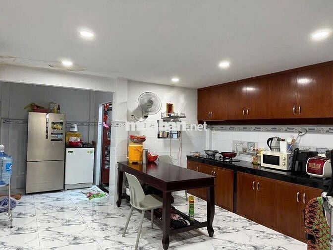 BÁN NHÀ MỚI- DT 60M2- HUỲNH TẤN PHÁT- HÀNG XÓM QUẬN 7- GIÁ HƠN 3 TỶ.