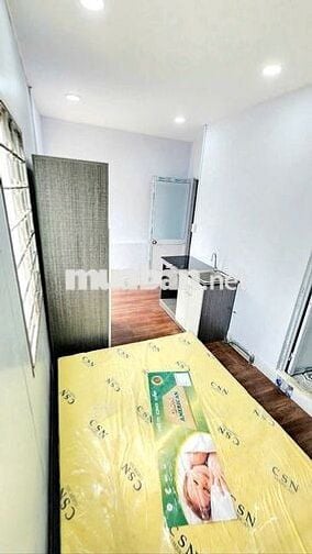 Phòng trọ full nội thất, ban công rộng giá 4tr/tháng gần Lăng Cha Cả